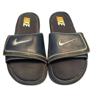 Nike Navy Blue and Silver Slide Sandals